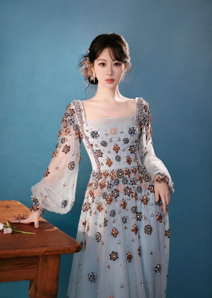 Trúng số độc đắc đúng 16h30 chiều nay (25/12/2025), 3 con giáp 'ngửa đầu đón quý nhân, cúi đầu hốt tài lộc', giàu sang bất chấp, tình duyên viên mãn - Ảnh 3