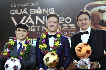 Quả bóng vàng Việt Nam 2025: HLV Kim Sang Sik chọn ai?