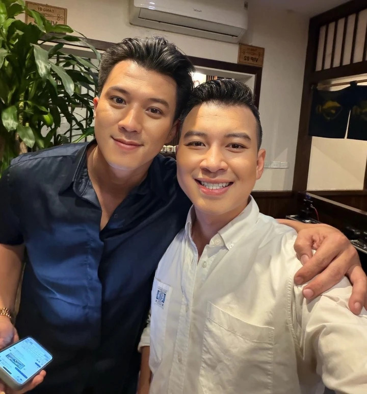 Dù anh chỉ là vai phụ, xuất hiện trong một vài phân cảnh, song vai diễn của anh nhanh chóng thu hút nhiều sự quan tâm. Nhiều người khen ngợi diễn xuất của nam Tiktoker khi