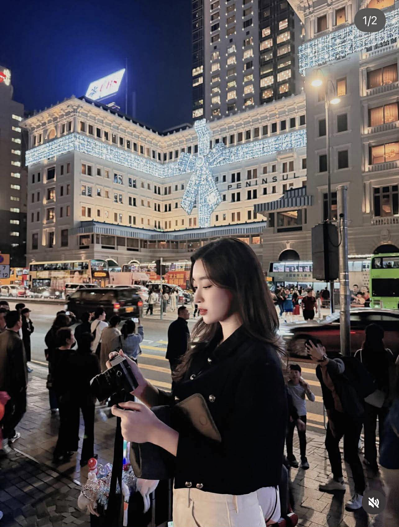 Đỗ Mỹ Linh gây xôn xao với tin đồn mang thai lần 2 giữa vẻ đẹp rạng rỡ - Ảnh 3.