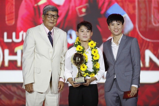 qua bong vang 14.jpg