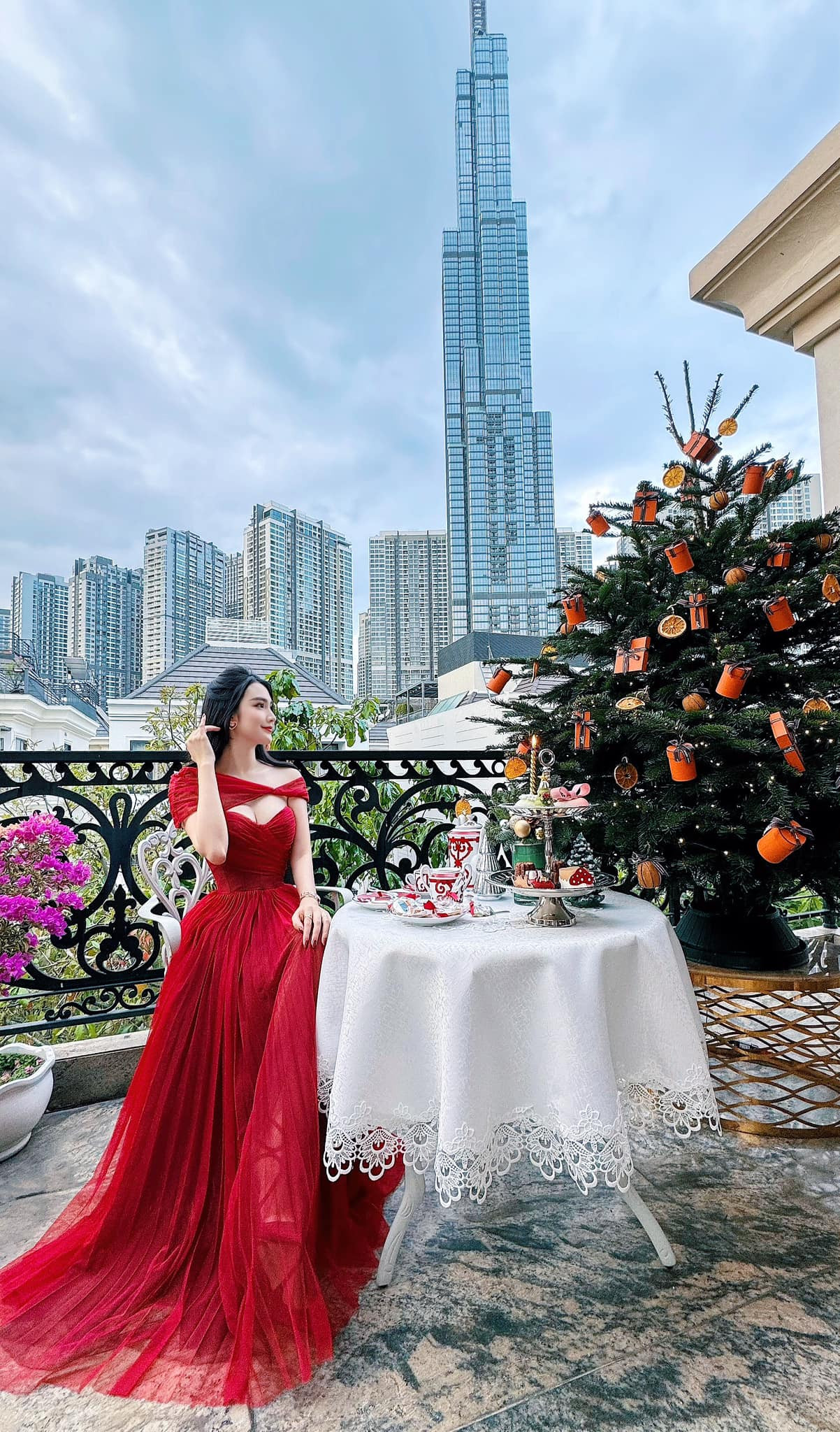 Cuộc sống thượng lưu của mỹ nhân The Face tại biệt thự sang trọng ở TP . HCM - Ảnh 14.