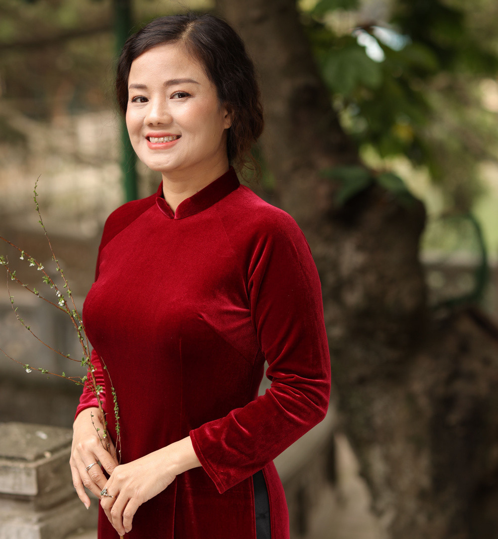 Nữ nhà báo gặp nạn trong vụ lật xe khách 18 người thương vong- Ảnh 1.