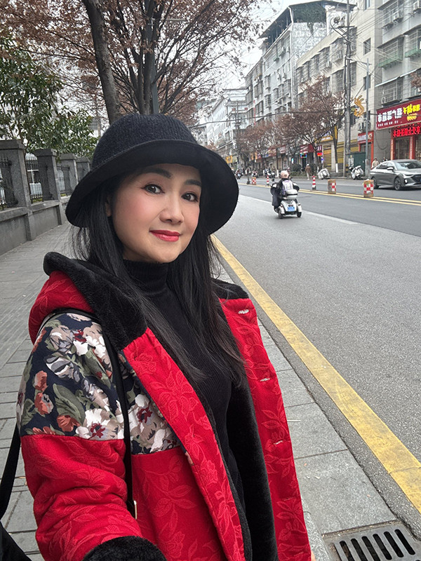 Nữ NSND quê Tuyên Quang tận hưởng không khí đón năm mới - Ảnh 7.