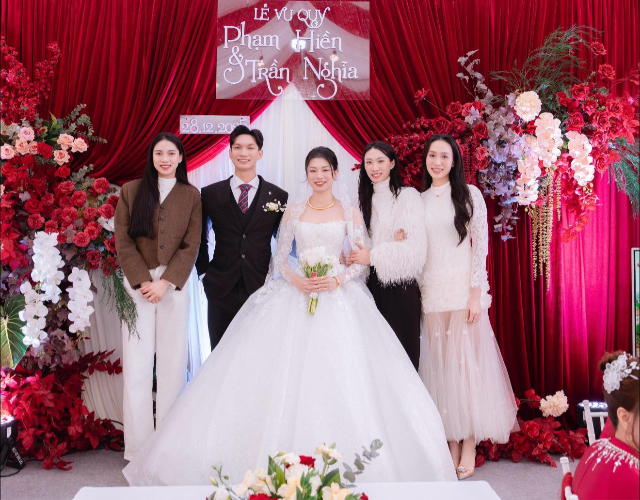 pham thi hien cuoi 4.jpg