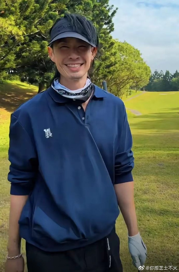 Ngoại hình gầy rộc hốc hác khó tin của tài tử nhóm F4 Vườn Sao Băng