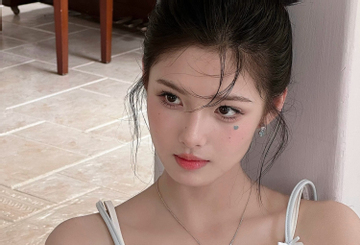 Tranh cãi nghệ sĩ có cần học đại học không?