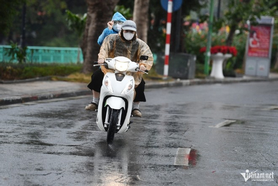 Dự báo thời tiết 5/12/2025: Không khí lạnh tăng cường, Hà Nội lại mưa rét