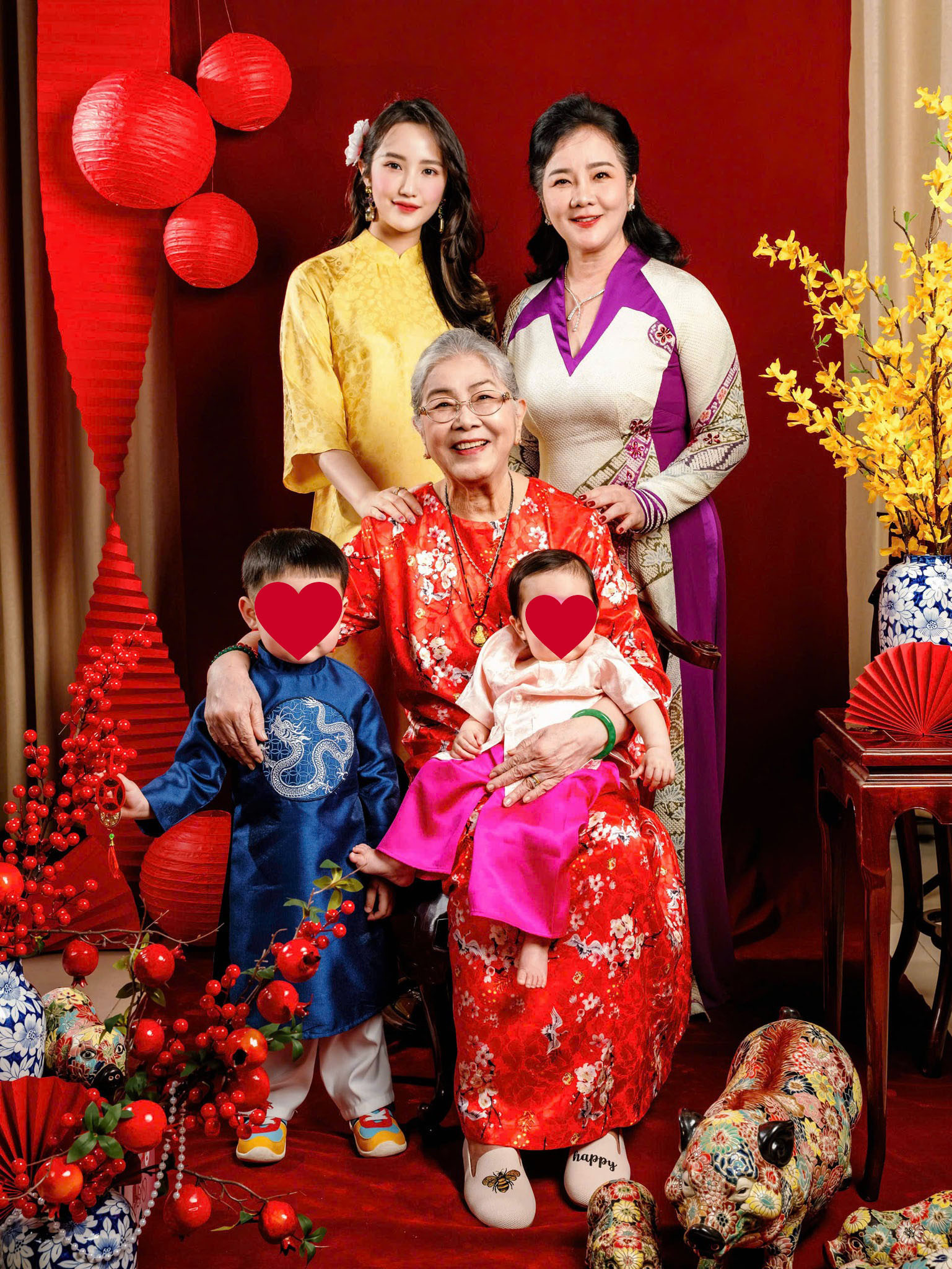 Lộ ảnh quá khứ gây bàn tán của Primmy Trương vợ thiếu gia Phan Thành