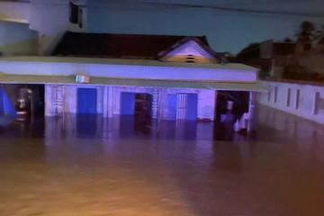 Nước lũ bắt đầu rút, nhiều nơi ở Lâm Đồng vẫn bị cô lập