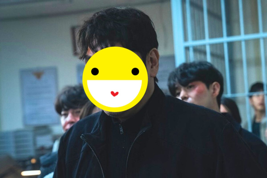 Nam diễn viên hàng đầu showbiz phủ nhận hiếp dâm