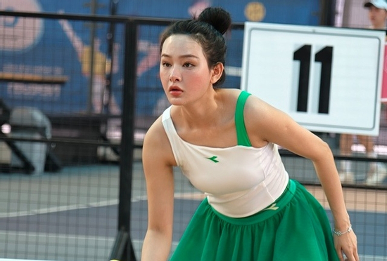 Hiền Hồ gây chú ý với visual hiện tại trên sân pickleball, hình ảnh 'búp bê' ngày nào đã trôi vào dĩ vãng?