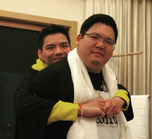 Con trai kín tiếng của ông trùm Hong Kong ngoại hình khiến ai cũng ngỡ ngàng