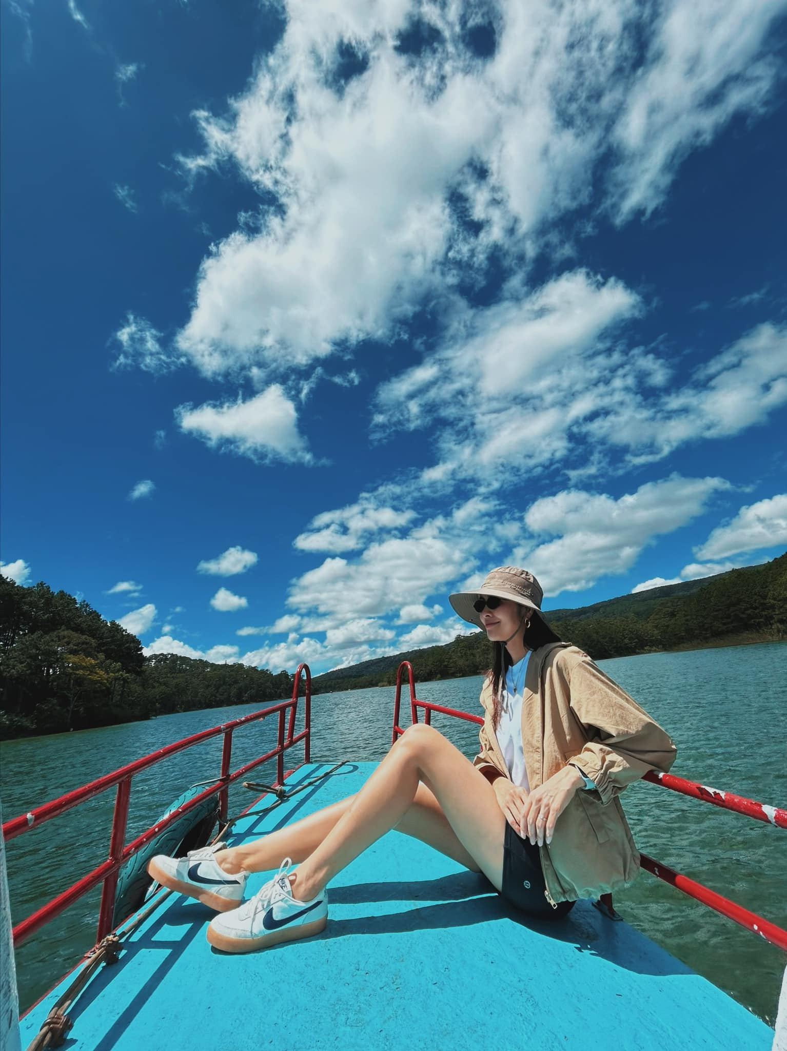 Đám cưới con gái tỉ phú Johnathan Hạnh Nguyễn: Tăng Thanh Hà gây chú ý cùng chiếc túi gần 100 triệu đồng - Ảnh 8.