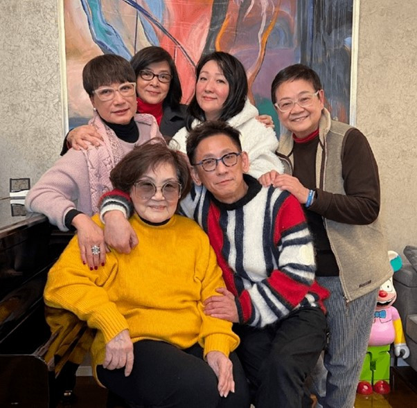 Đời nhiều thăng trầm của