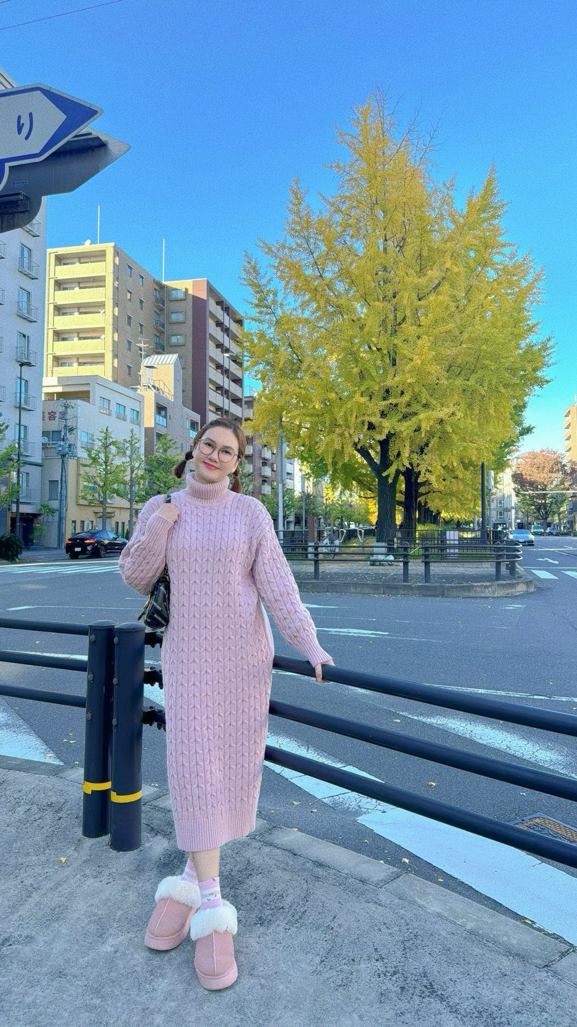 Không còn giấu giếm Hương Giang liên tục công khai hình ảnh ông xã