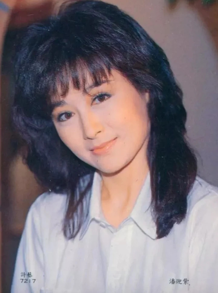 Nữ diễn viên sống độc thân sau một lần đổ vỡ hôn nhân.