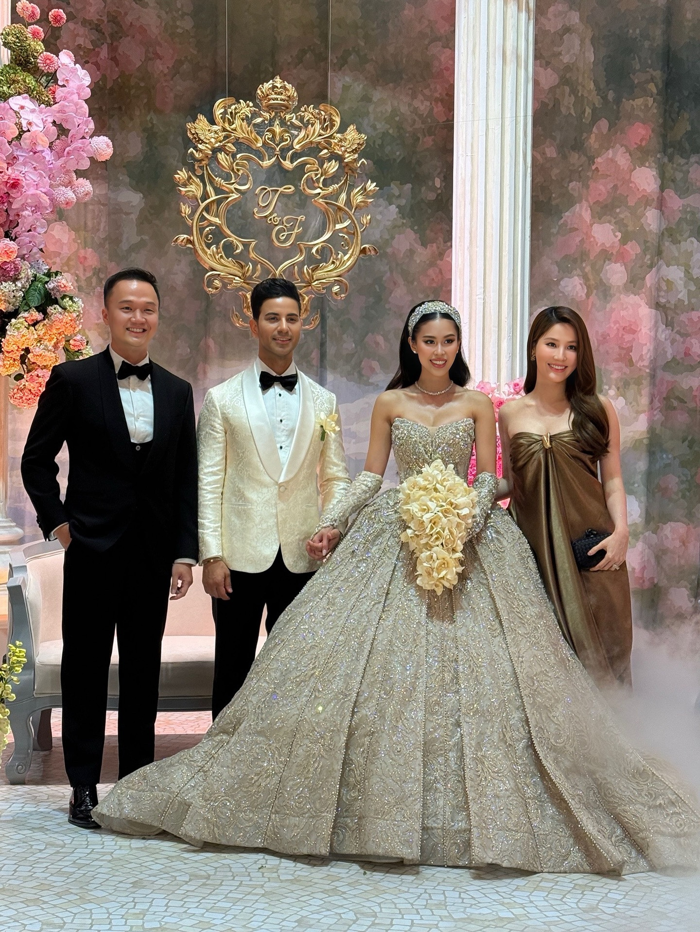 BST túi hàng hiệu có mặt trong đám cưới Tiên Nguyễn - Ảnh 7.