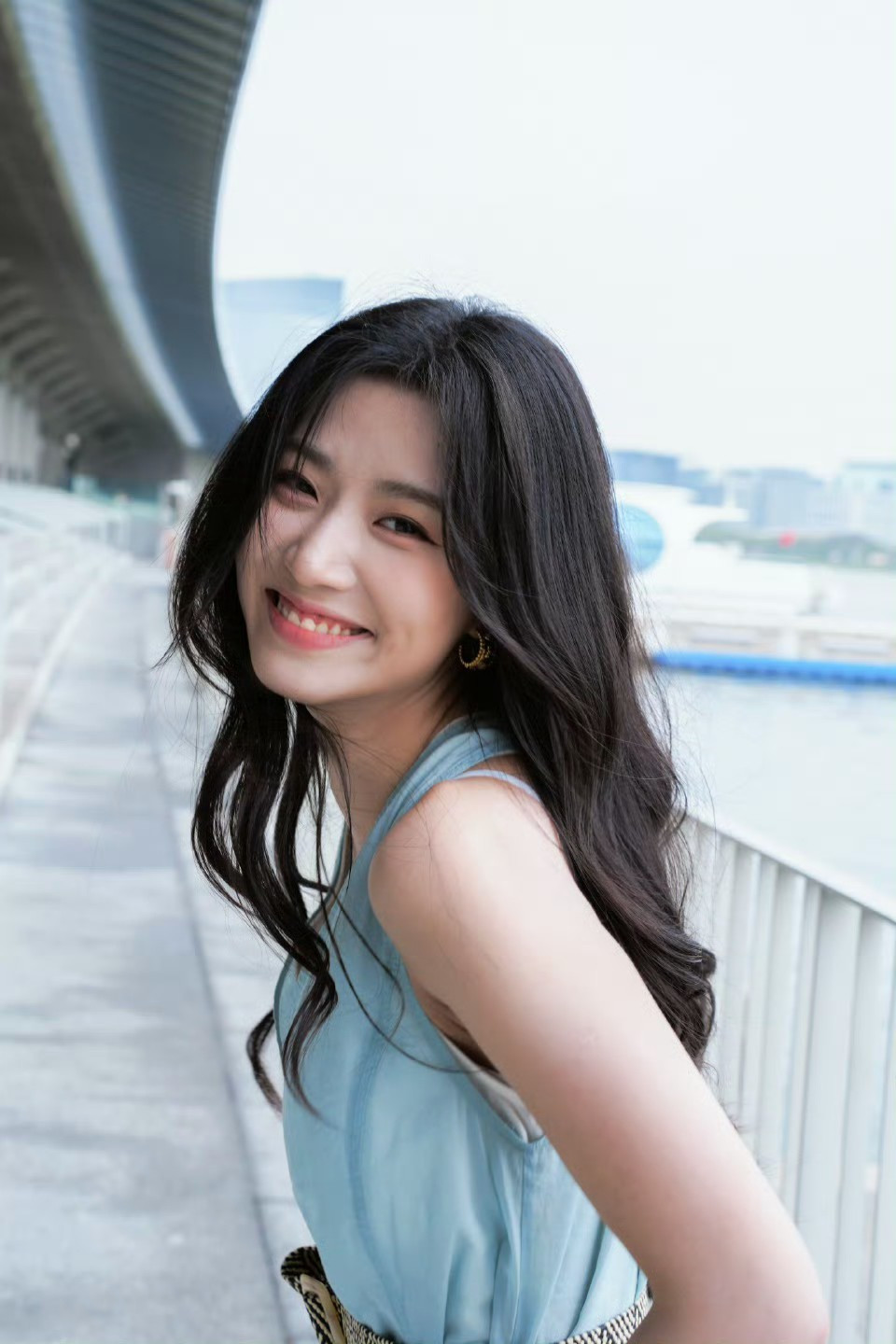 Kể từ ngày mai, thứ Tư 10/12/2025, 3 con giáp xòe tay hứng 'mưa vàng mưa bạc', công việc thuận lợi, nắm trong tay sổ tiết kiệm bạc tỷ - Ảnh 1