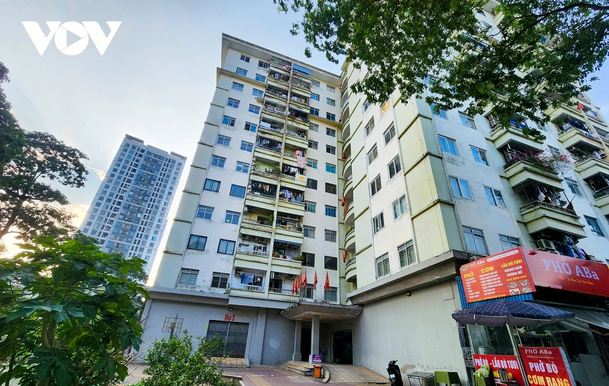 nhieu ham chung cu o ha noi chi nhan gui xe dien, chua co cho sac vi lo chay no hinh anh 14