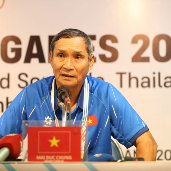 Tuyển Việt Nam mất penalty, HLV Mai Đức Chung nói thẳng: 'Trọng tài xử lý chưa công bằng'