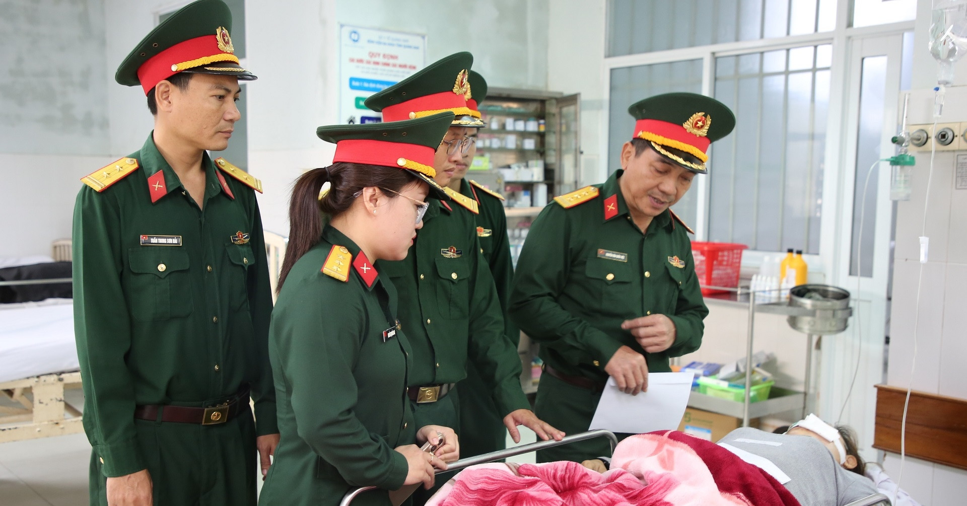 Vụ xe chở gia đình đi đám cưới về gặp nạn trên cao tốc: Nạn nhân thứ 4 tử vong