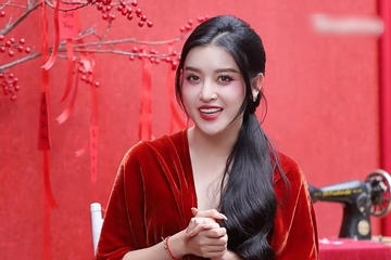Á hậu Huyền My: 'Tôi đã 30 tuổi, không hợp showbiz xô bồ'
