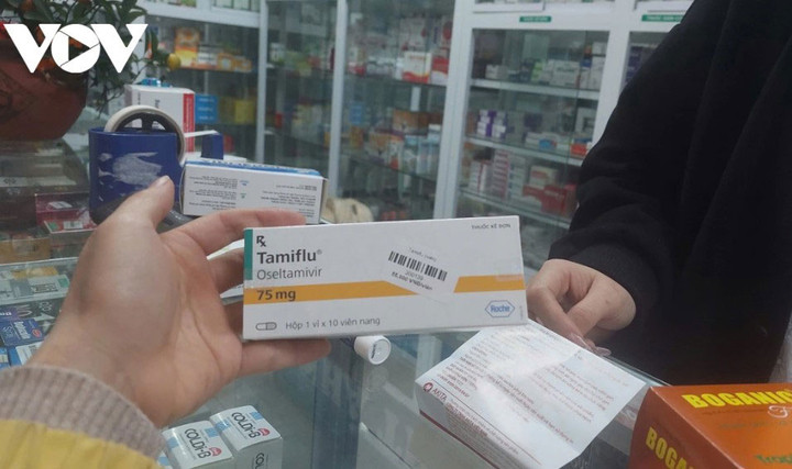 Nhiều người mắc cúm A, người dân đổ xô đi mua tamiflu