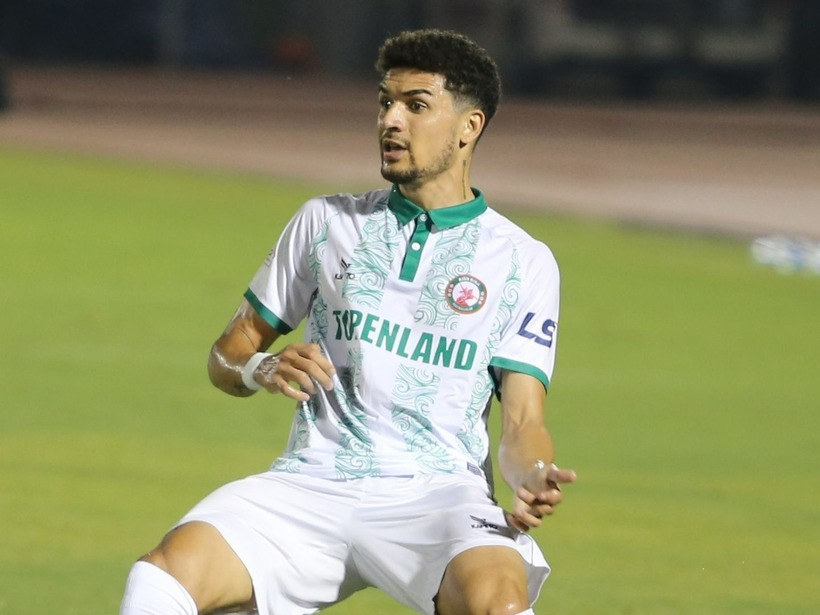 Hendrio tiết lộ anh sẽ lấy tên tiếng Việt là Nguyễn Xuân Hên. Ảnh: Báo Thanh Niên.