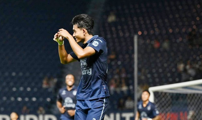 Em trai Supachok giúp CLB Thái Lan loại ĐKVĐ Hàn Quốc khỏi Cúp C1 châu Á ảnh 1