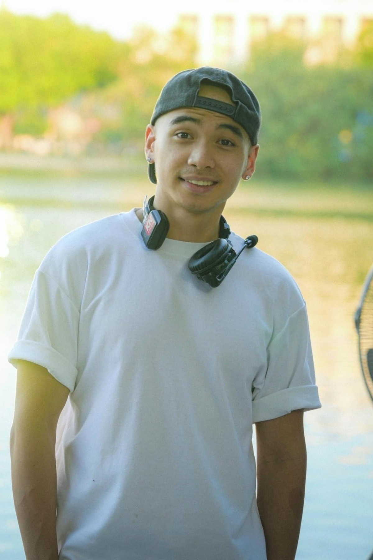 Ngoại hình bạn trai H'Hen Niê ảnh 11