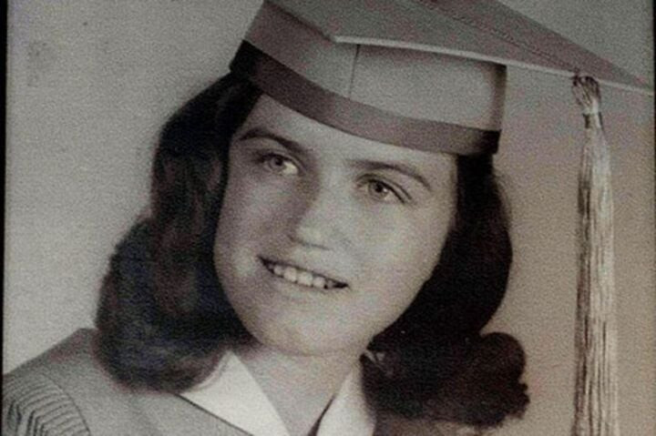 Từ lúc 16 tuổi, Edwarda O'Bara bất tỉnh 42 năm cho đến lúc qua đời. (Ảnh: Alamy Stock Photo)