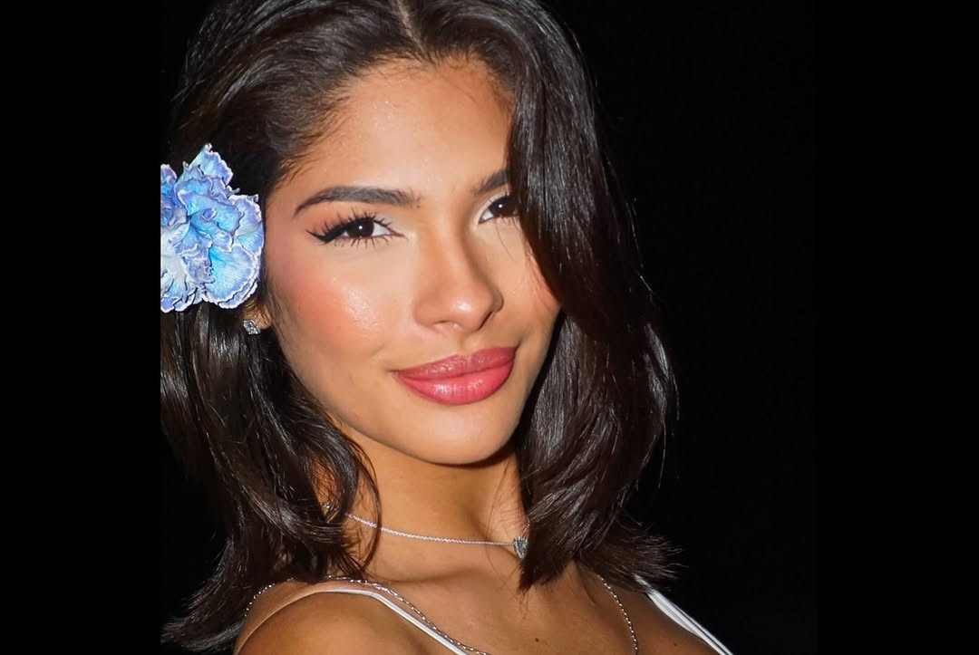 Hoa hậu đẹp nhất thế giới khoe dáng với bikini ảnh 20