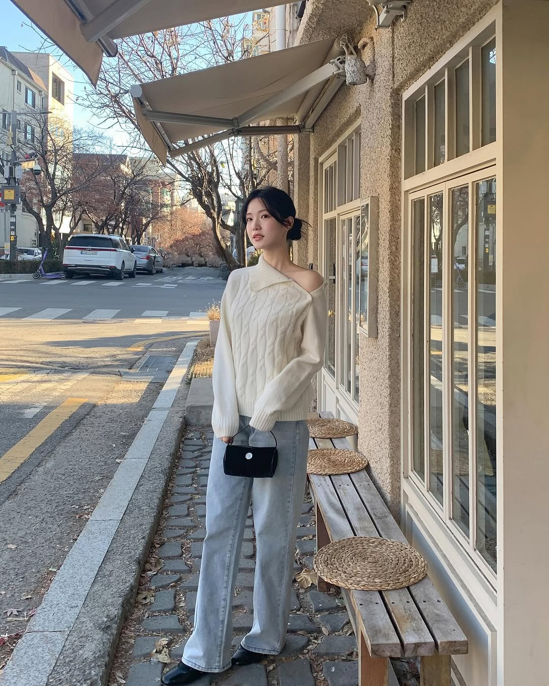 Phụ nữ ngo&agrave;i 30 tuổi sẽ trẻ trung hơn khi phối m&agrave;u trắng với 5 m&agrave;u sau - Ảnh 5.