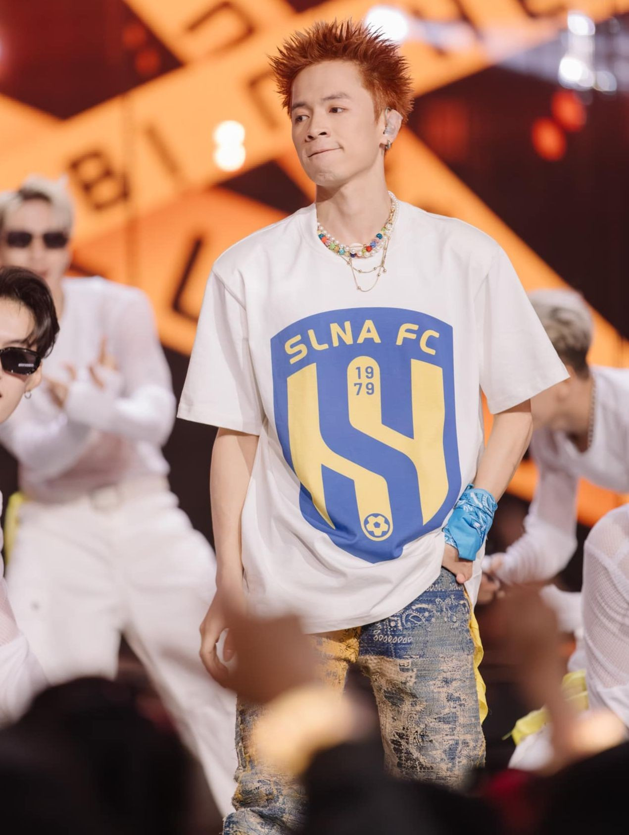 Tranh luận ở ca khúc nhạc Việt hút một tỷ lượt xem ảnh 1