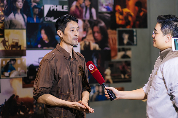 Johnny Trí Nguyễn 17 năm sau 'Dòng máu anh hùng': Vẻ ngoài tuổi 50 xuống sắc, chưa làm đám cưới với bạn gái - Ảnh 9.