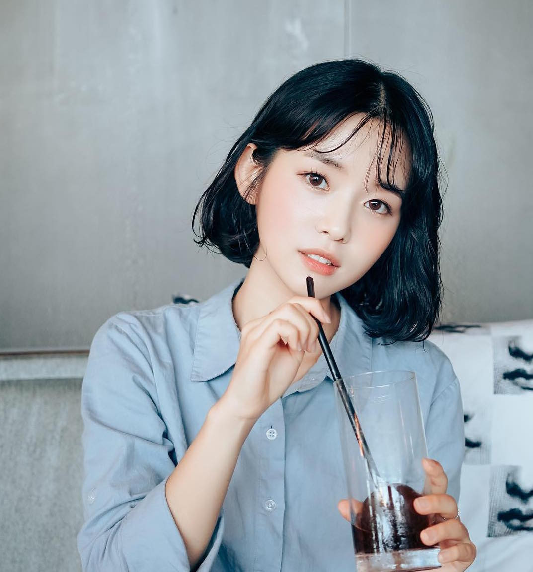 Gợi ý 6 kiểu tóc cho cô nàng mặt nhỏ - Ảnh 2