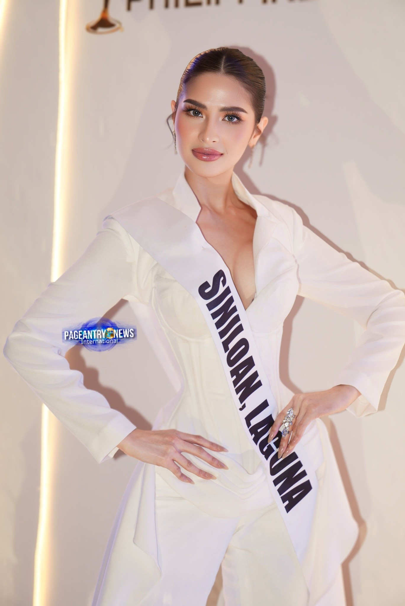 Người đẹp có vòng eo nhỏ nhất Hoa hậu Hoàn vũ Philippines ảnh 3