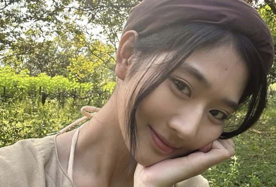 Nữ chính 'Đèn âm hồn': Vẻ ngoài cực xinh đẹp, diễn xuất bị nói thẳng điều này