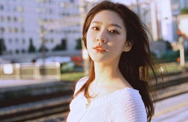 Ngày cuối đời dồn dập đau khổ của Kim Sae Ron ảnh 5