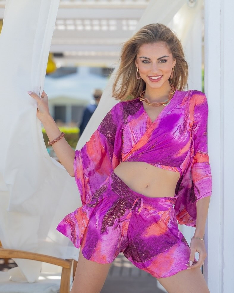 Tân Hoa hậu Bỉ được khen ảnh 11