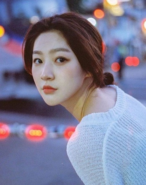 Bi kịch Kim Sae Ron: 'Xã hội Hàn Quốc khắc nghiệt không khác gì trò chơi con mực' ảnh 2