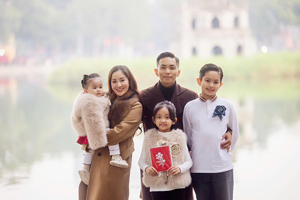 co gai khanh thi 12.jpg