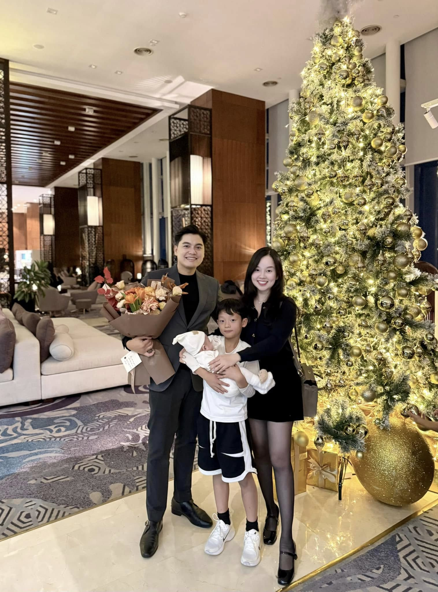 Ngỡ ngàng hôn nhân của Ly Kute sau 2 năm đám cưới với ông xã công an