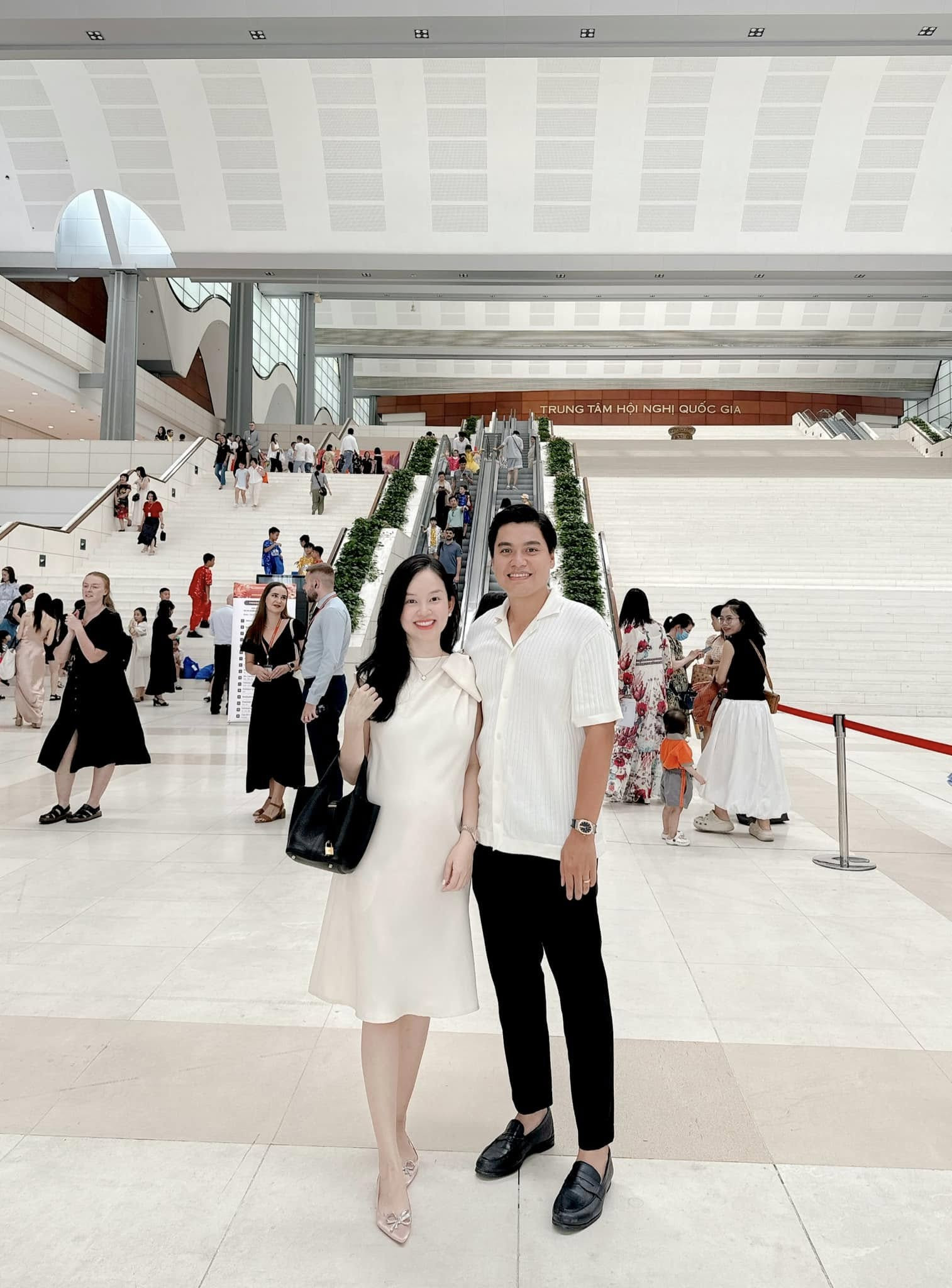 Ngỡ ngàng hôn nhân của Ly Kute sau 2 năm đám cưới với ông xã công an