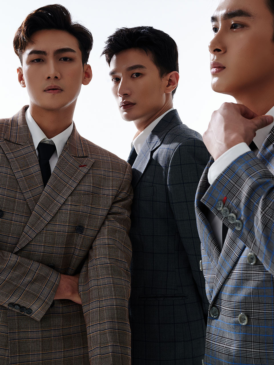 Sự nghiệp kém tiếng của bạn trai kém 11 tuổi yêu Diệp Lâm Anh