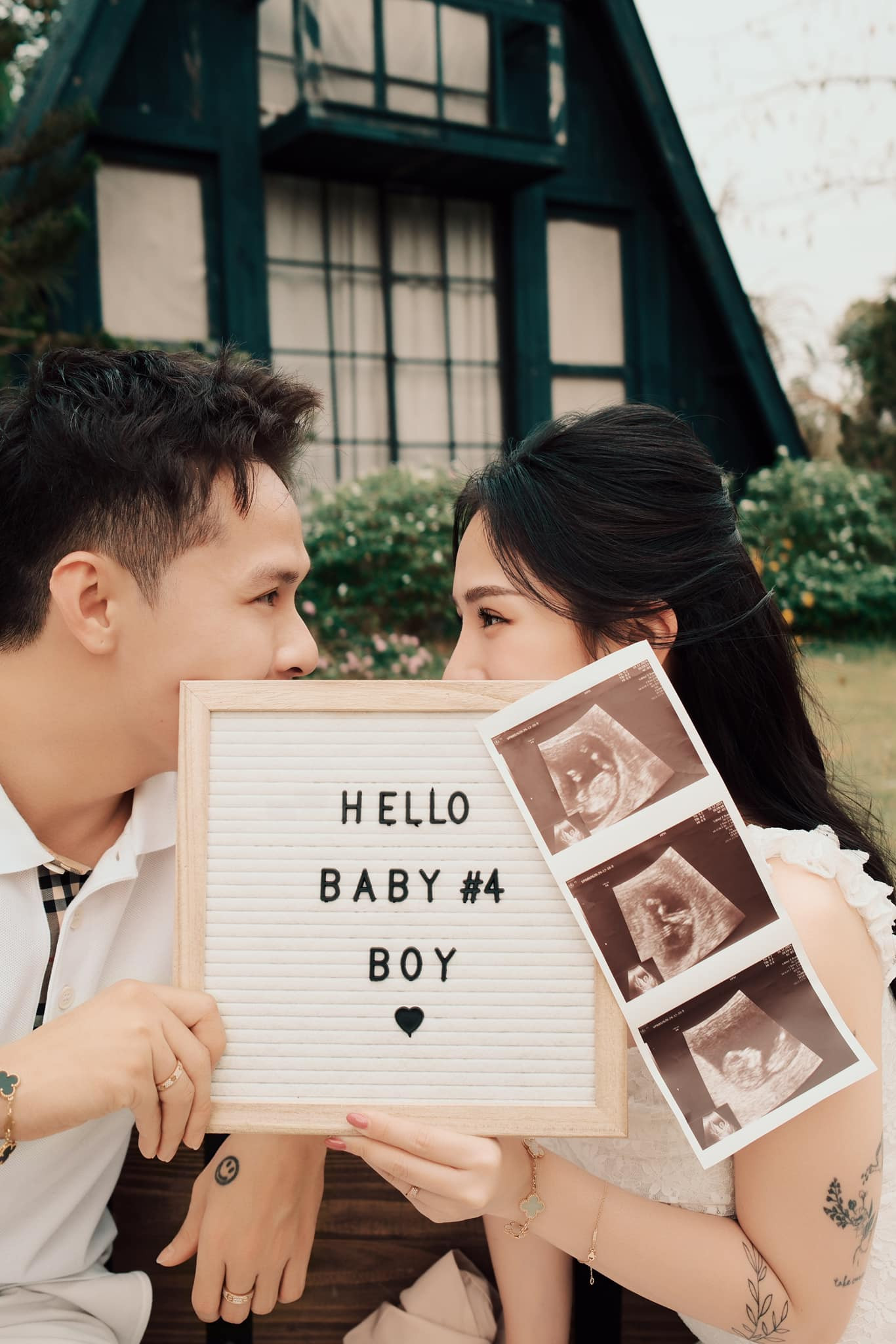 Con gái Minh Nhựa mang bầu lần 4 ở tuổi 26 mở tiệc linh đình khoe giới tính em bé