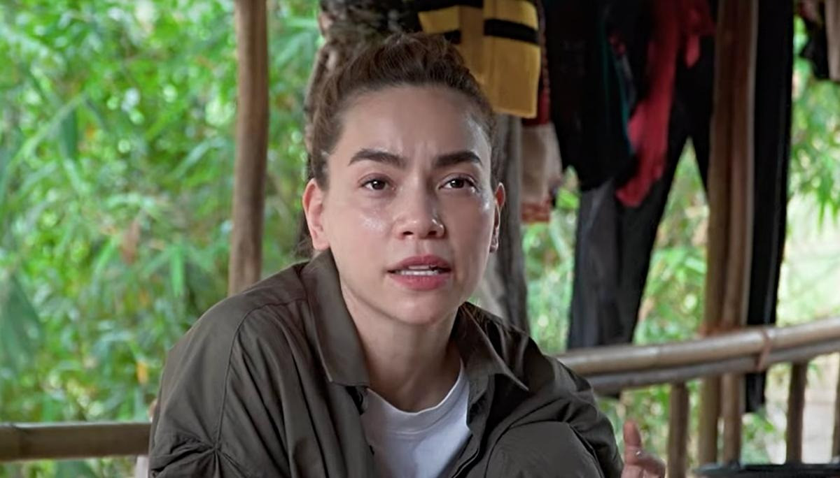 Khoảnh khắc kém chỉn chu hiếm hoi của Hà Hồ đến chính chủ cũng phải thốt lên nhìn gớm quá