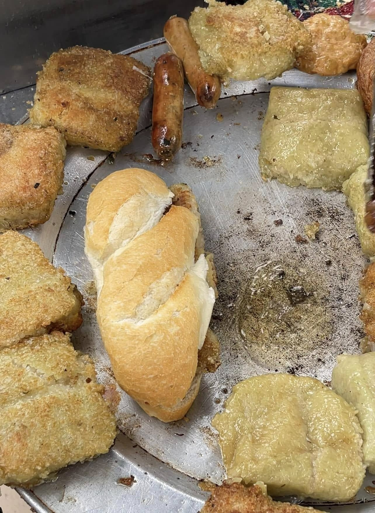 Sự kết hợp lạ lùng giữa 2 món ăn khiến nhìn thôi cũng đã thấy ngấy