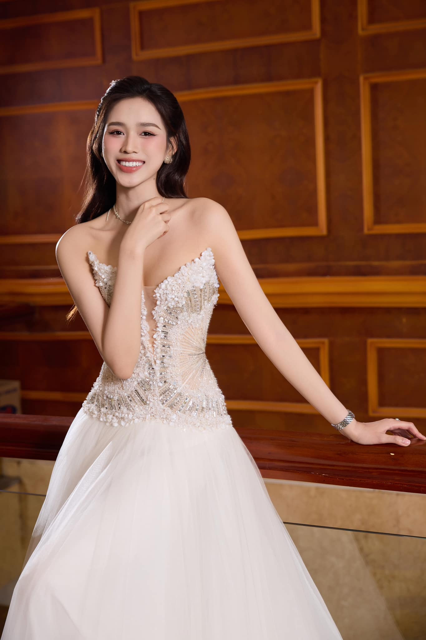 Đỗ Thị Hà có động thái giống Phương Nhi tín hiệu sắp làm dâu hào môn